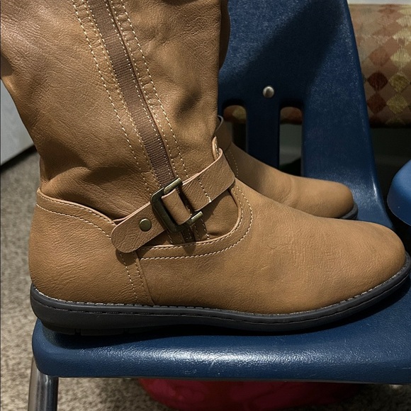 Dream Pairs Brown Leather Knee-High Boots - Picture 7 of 8